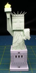 Papercraft building recortable y armable de la Estatua de la Libertad de Estados Unidos. Manualidades a Raudales.